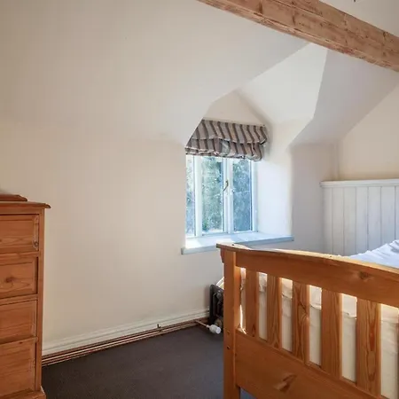 Lee House Farm Holiday Cottage With Possible Use Of Hot Tub Ninety Pounds A Session Waterfall Exterior photo