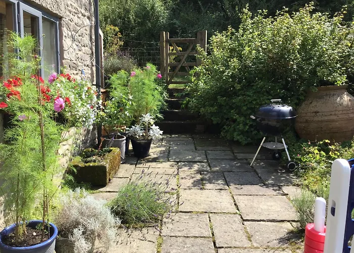 Lee House Farm Holiday Cottage With Possible Use Of Hot Tub Ninety Pounds A Session