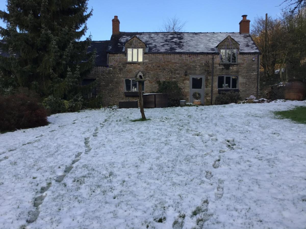 Lee House Farm With Possible Use Of Hot Tub Ninety Pounds A Session